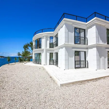 Panorama Ξενοδοχείο Εξαμίλιο